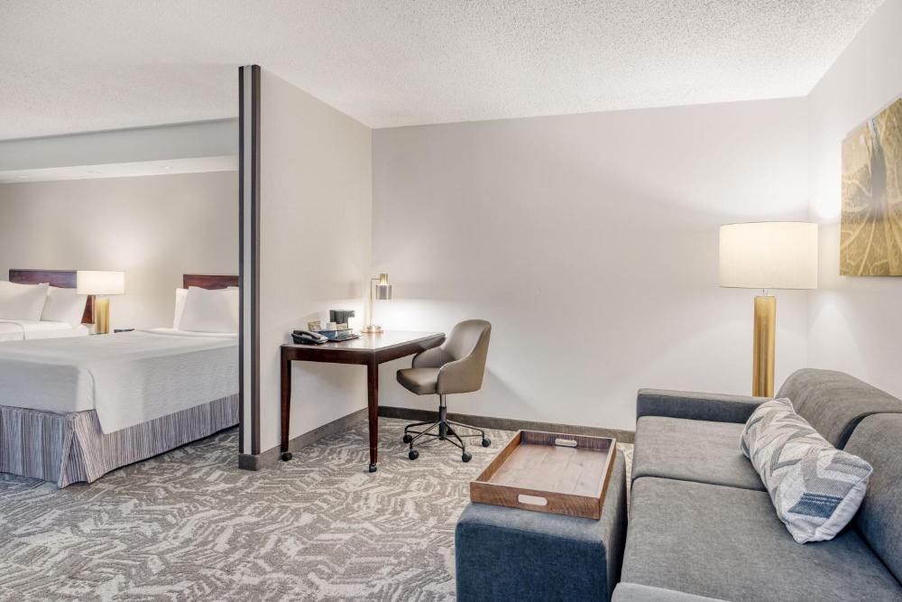 Double Suite with Two Double Beds and Trundle Sofa interior